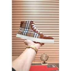 Burberry Sneakers